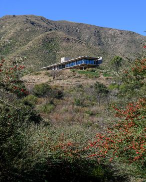 House On El Dragón
