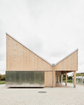 House Of The Seasons