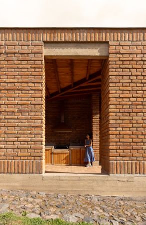 Arupo House