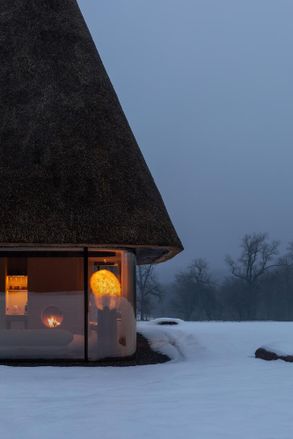 Under The Reed Roof Guesthouses
