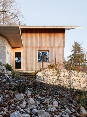 Swiss Alpine Cabin Reconstruction