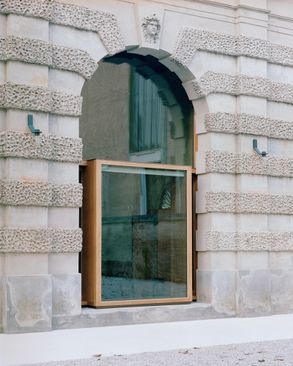 Vis-à-Vis Venetian Villa
