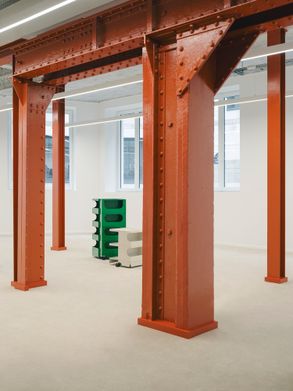 Sentier - Contemporary Workplace