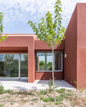 Arena Bruja House