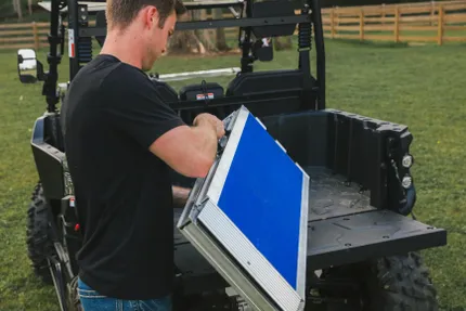 EZ Access Wall Prep Four Runner™ Portable Pet Ramp