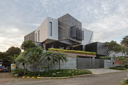 Golf Residence