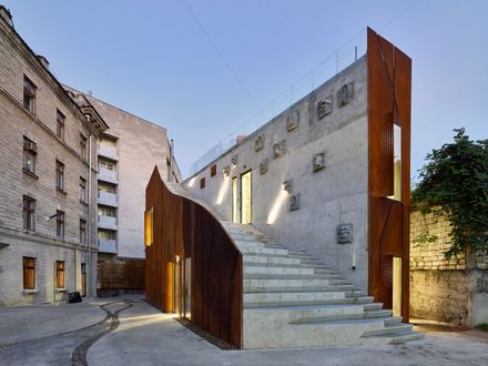 ARTCOR Creative Center