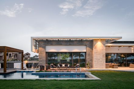 Kattameya Dunes Palace