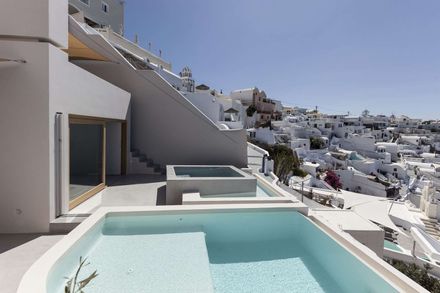 Two Holiday Houses In Firostefani