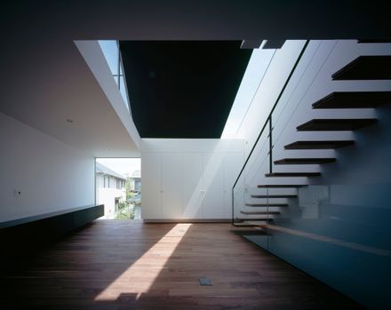 RAY House
