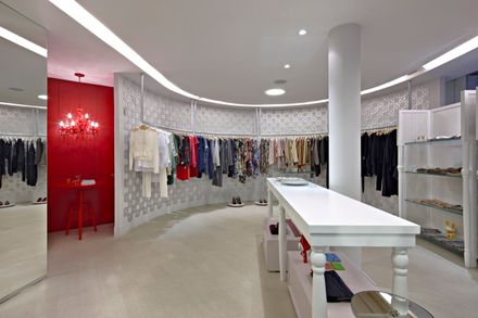 Hi-Lo Store