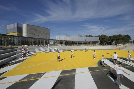 Veli VRH Elementary School