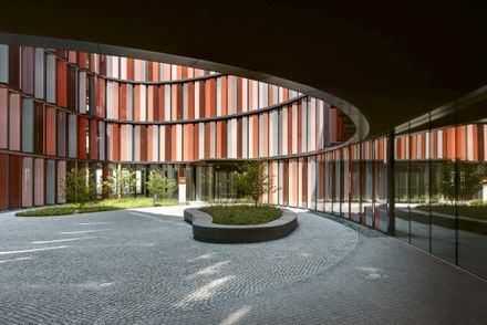 Cologne Oval Offices