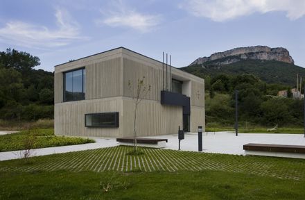 Allín Valley Town Hall