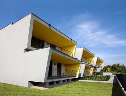 Shift Housing