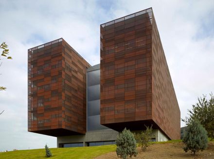 Yapi Kredi Bank Academy