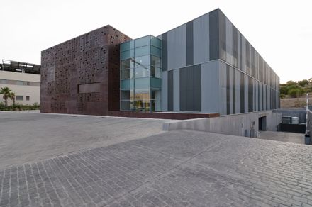Bionand Building
