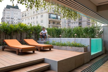 Metropolis 450 Penthouse