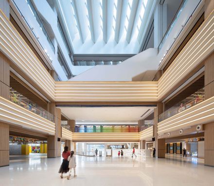 Shenzhen Longhua Book City