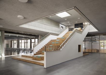 Jungfernsee Elementary School