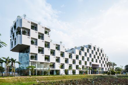 FPT University Administrative Building