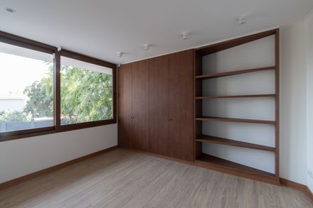 NG House