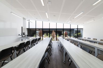 Idea B+Lab Laboratory Building