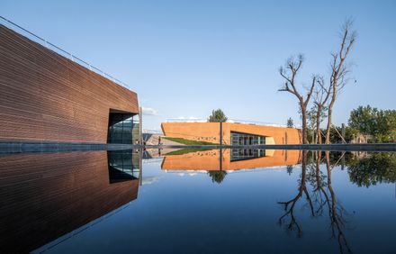 Tourist Center Of Qionghai National Tourist Resort In Xichang City