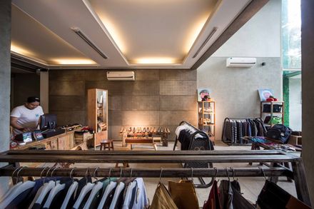SIXPAX HQ