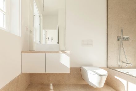 HOUSE IN RATO