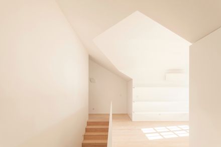 HOUSE IN RATO