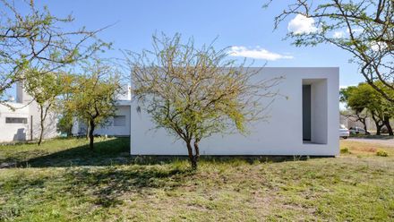 Belavista House
