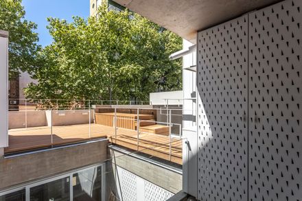 VDL 3532 Building