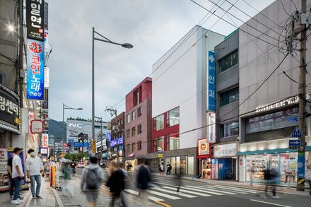 Re-interpret Commercial Building
