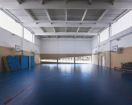 Lucie Aubrac School