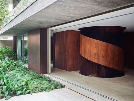 CM House
