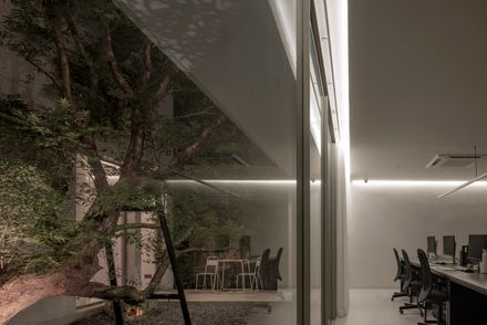 R65 House