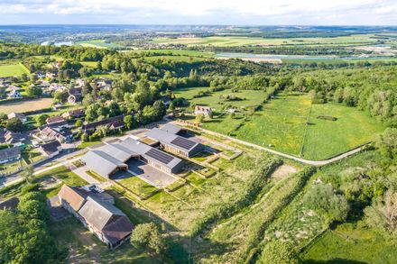 Les Coteaux Fleuris School