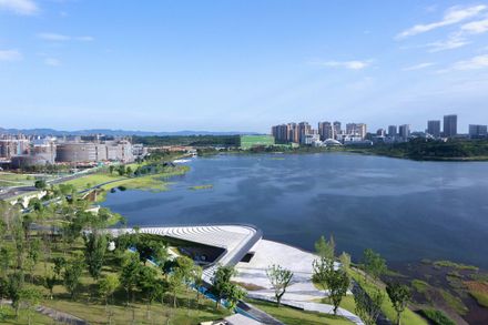 Roadshow Art Center of Tianfu