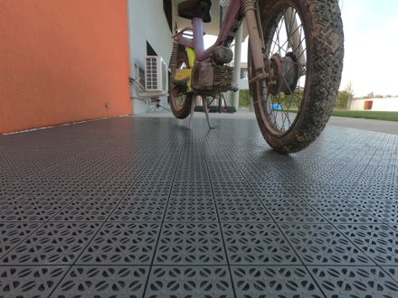 Onek Multiplate Flooring