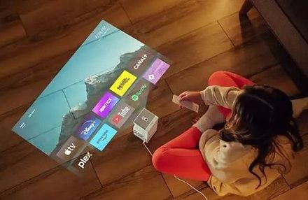 Philips Screeneo Ul5 Smart Home Projector