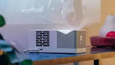 Philips Screeneo Ul5 Smart Home Projector