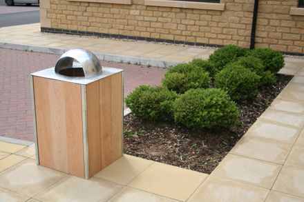 langley design Sheldon Litter Bin SLC302