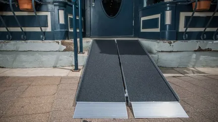 Ezaccess Suitcase® Singlefold As Ramp