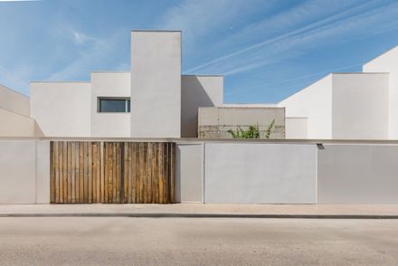 MG Houses