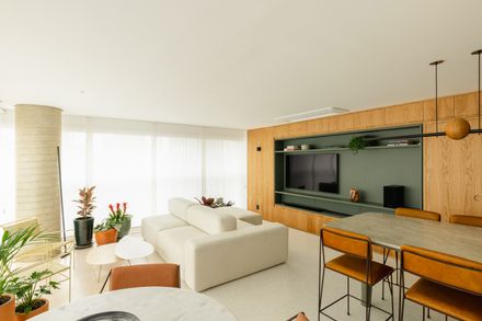 Pompeia Apartment