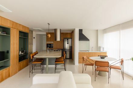 Pompeia Apartment