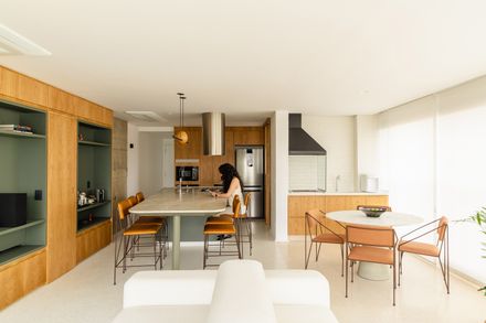 Pompeia Apartment