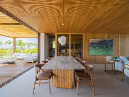 Acervo House