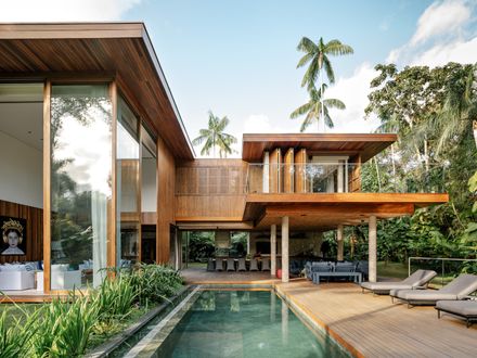Iporanga Beach House